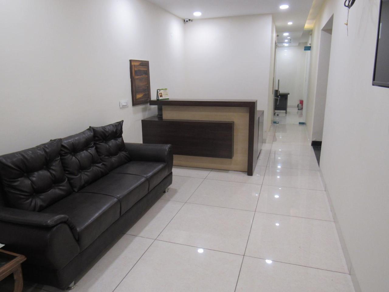 The English Garden Mohali Exterior photo